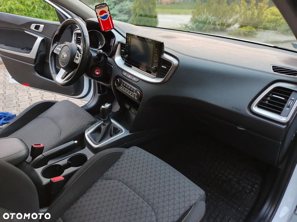Kia Ceed 1.4 T-GDI L - 12