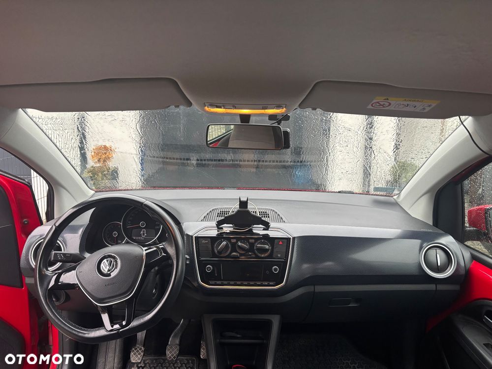 Volkswagen up! 1.0 move - 8