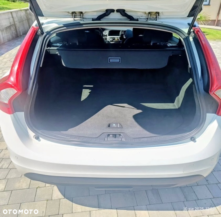 Volvo V60 D3 - 4