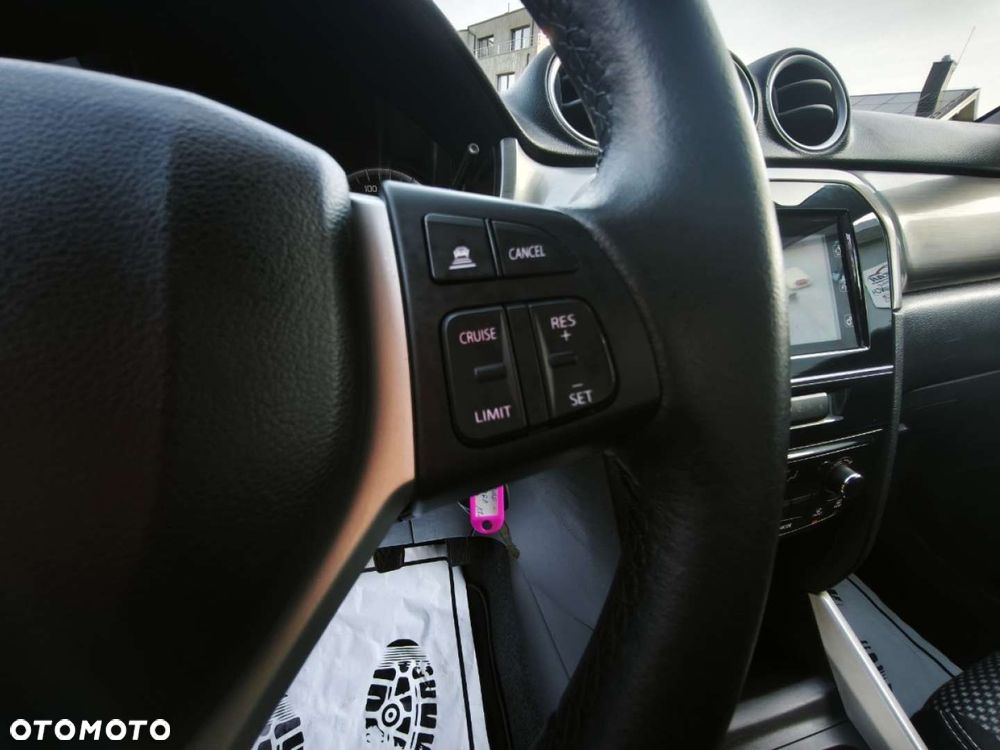 Suzuki Vitara - 12