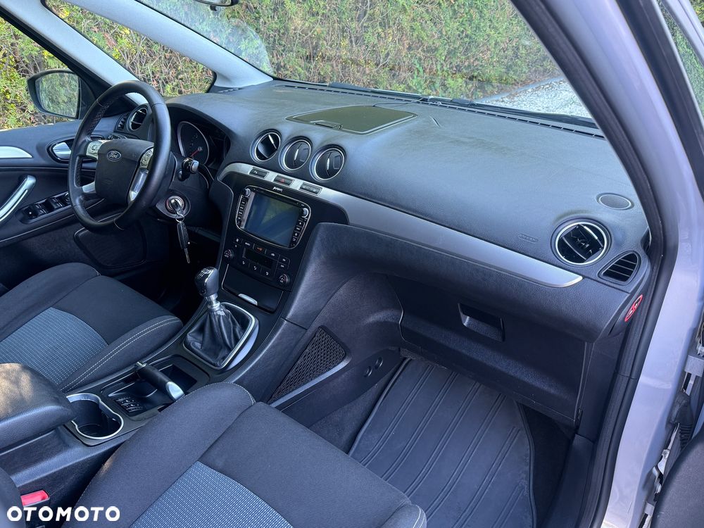 Ford S-Max - 6
