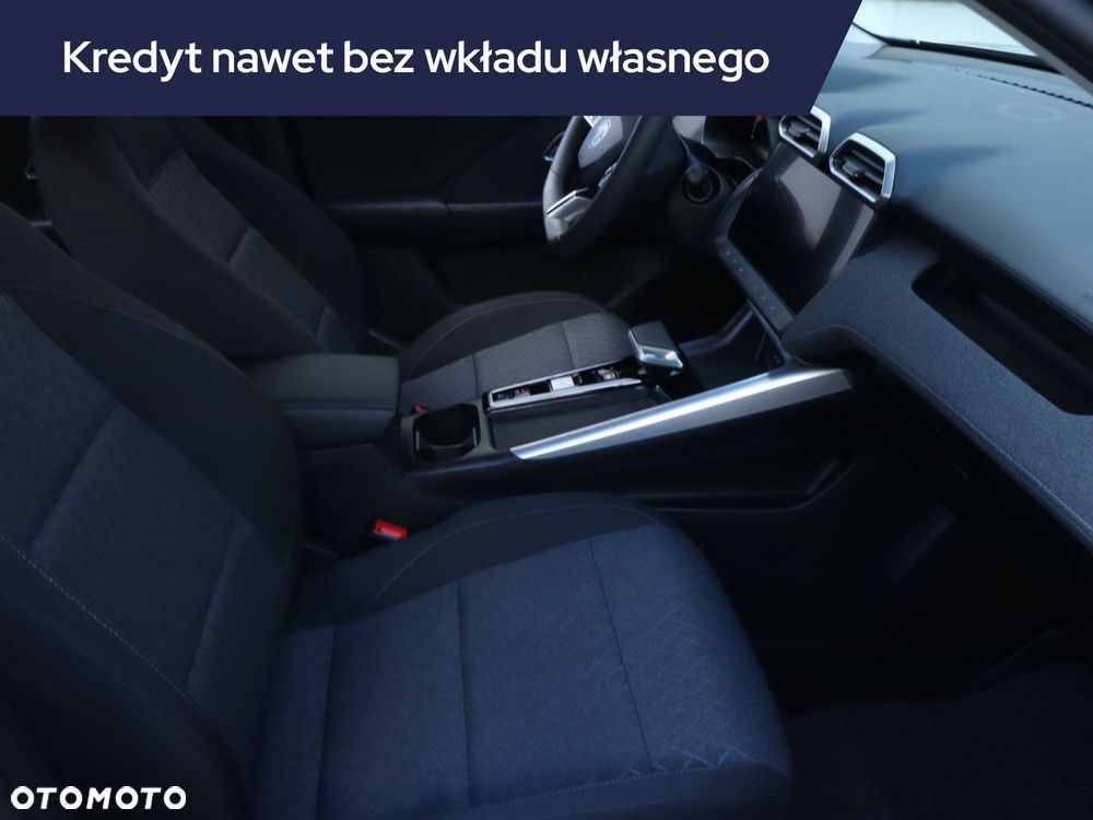 MG ZS - 11