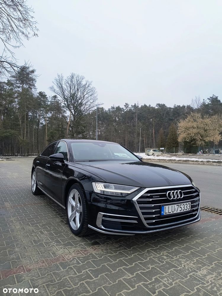 Audi A8 - 2