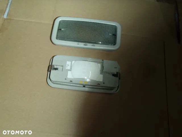 Lampka Kabiny paki VW T5 T6 CADDY Crafter MAN 7E0947105E nowa oryginał - 6