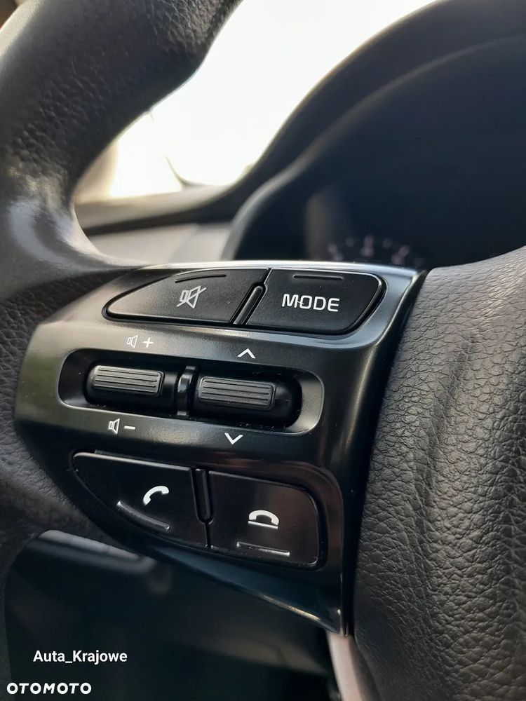 Kia RIO VAN - 18