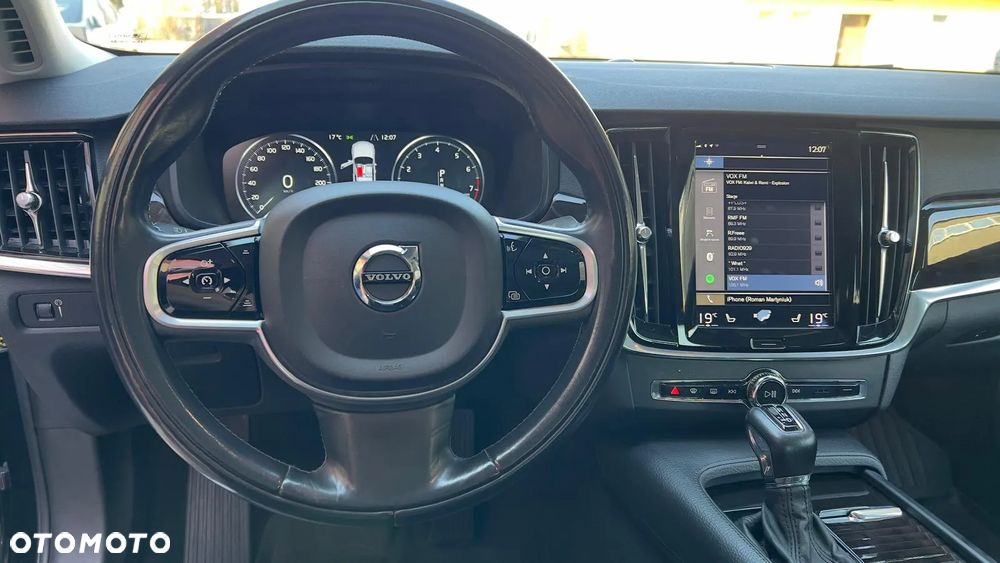Volvo S90 T5 Momentum - 14