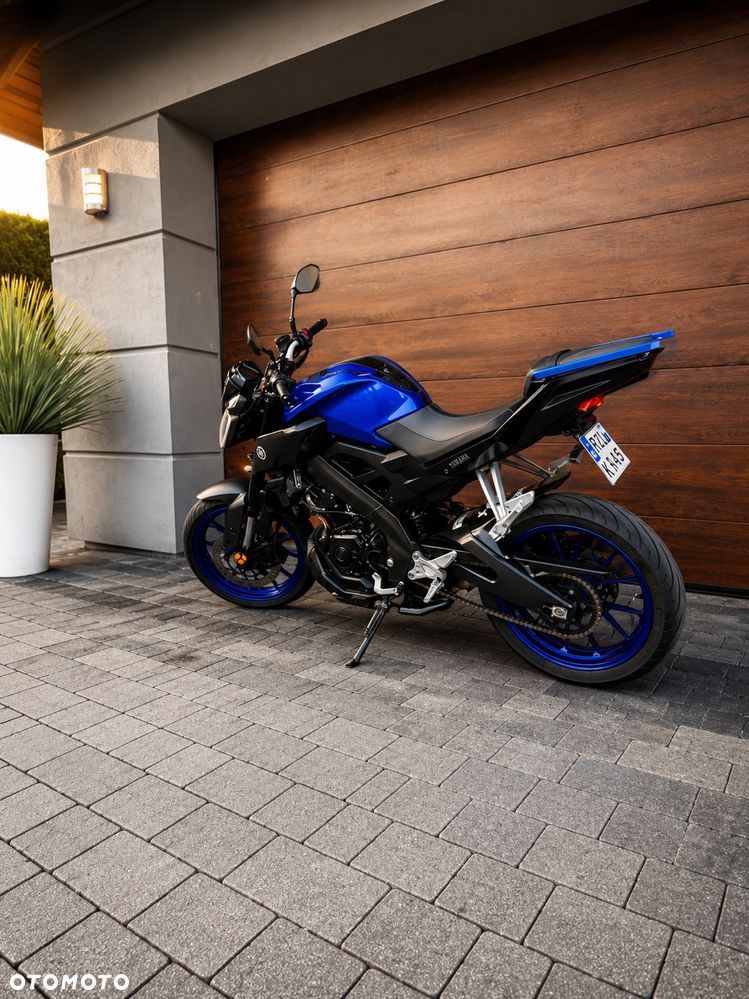 Yamaha MT - 4
