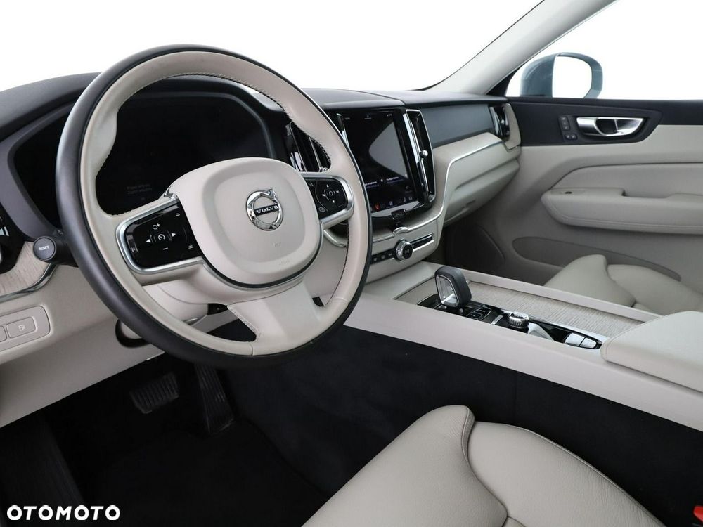 Volvo XC 60 T6 AWD Recharge Core - 16