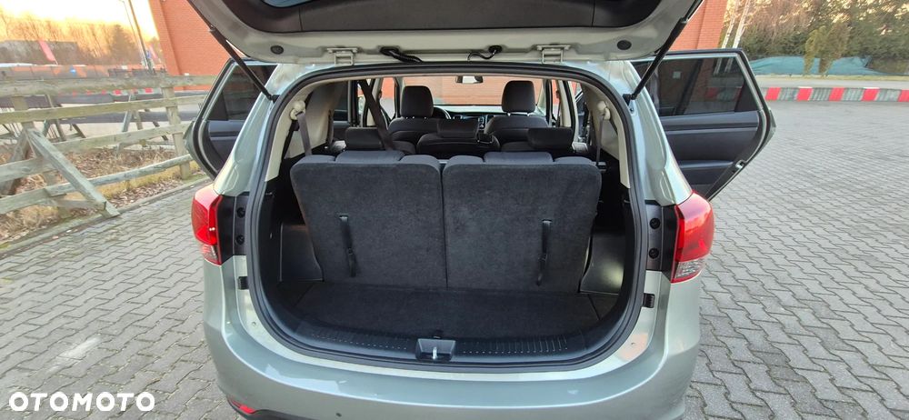 Kia Carens 1.7 CRDi S 7os - 15