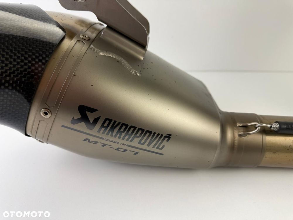 Kompletny tłumik Akrapovič Yamaha MT-07 2021+ - 5