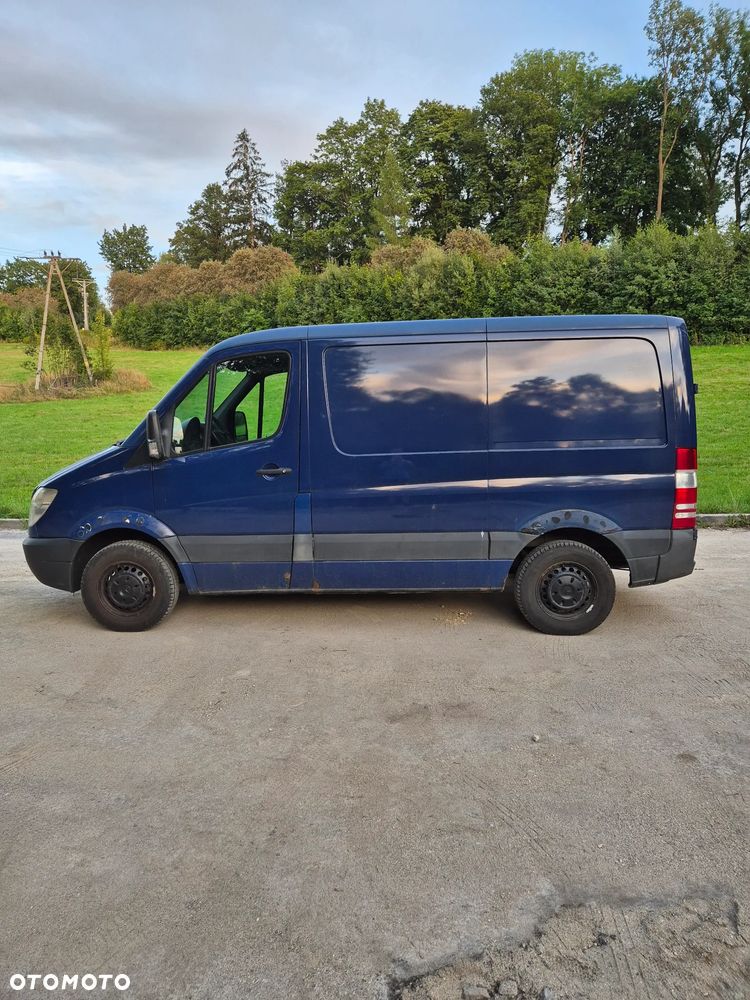 Mercedes-Benz Sprinter - 13