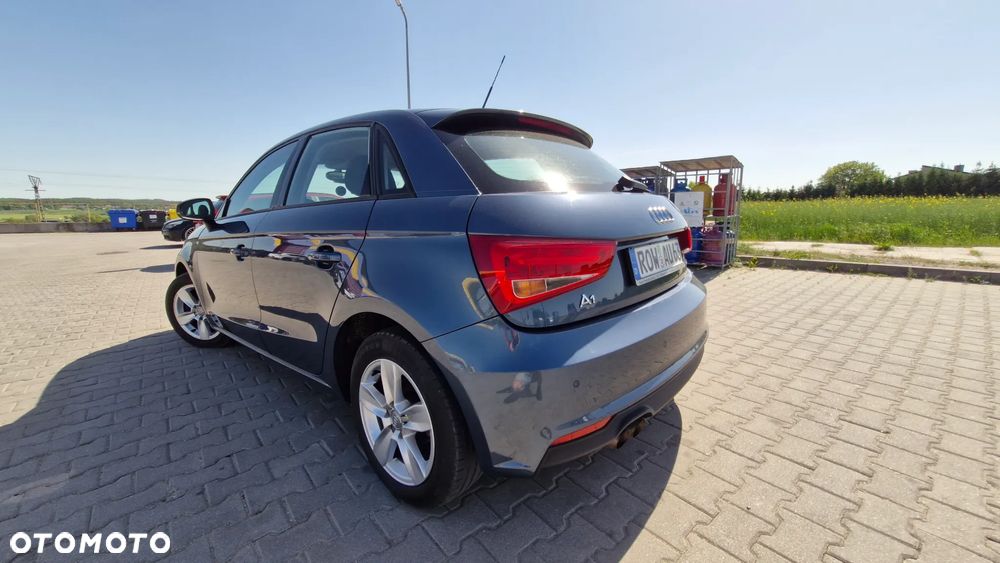 Audi A1 Sportback 1.4 TFSI design - 4