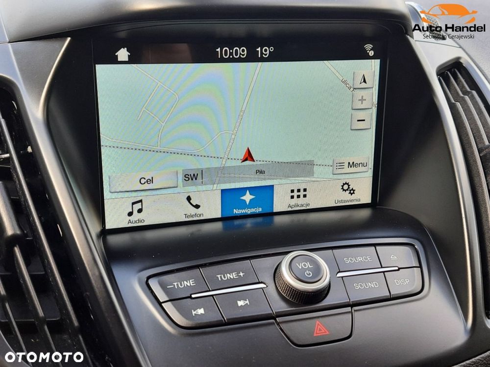 Ford Kuga 1.5 EcoBoost 2x4 Titanium - 30