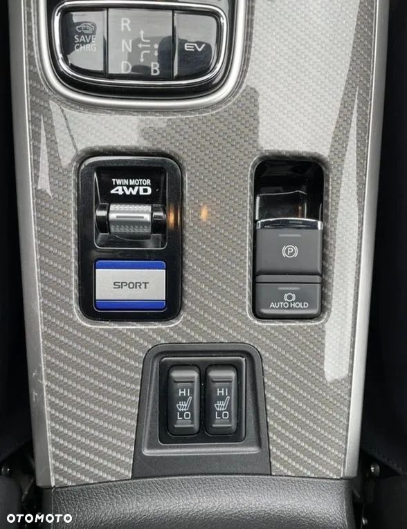 Mitsubishi Outlander PHEV Intense + - 15