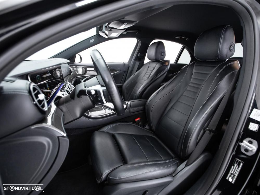 Mercedes-Benz E 300 de 4Matic 9G-TRONIC AMG Line — fotografia 8