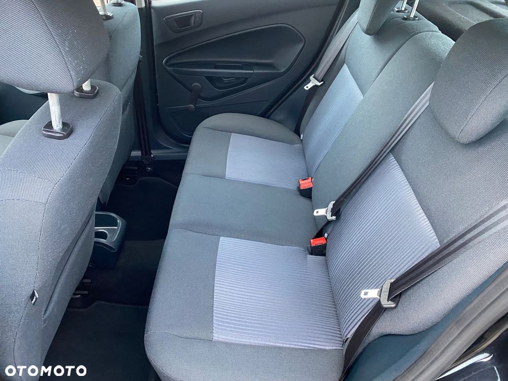 Ford Fiesta 1.25 Champions Edition - 10