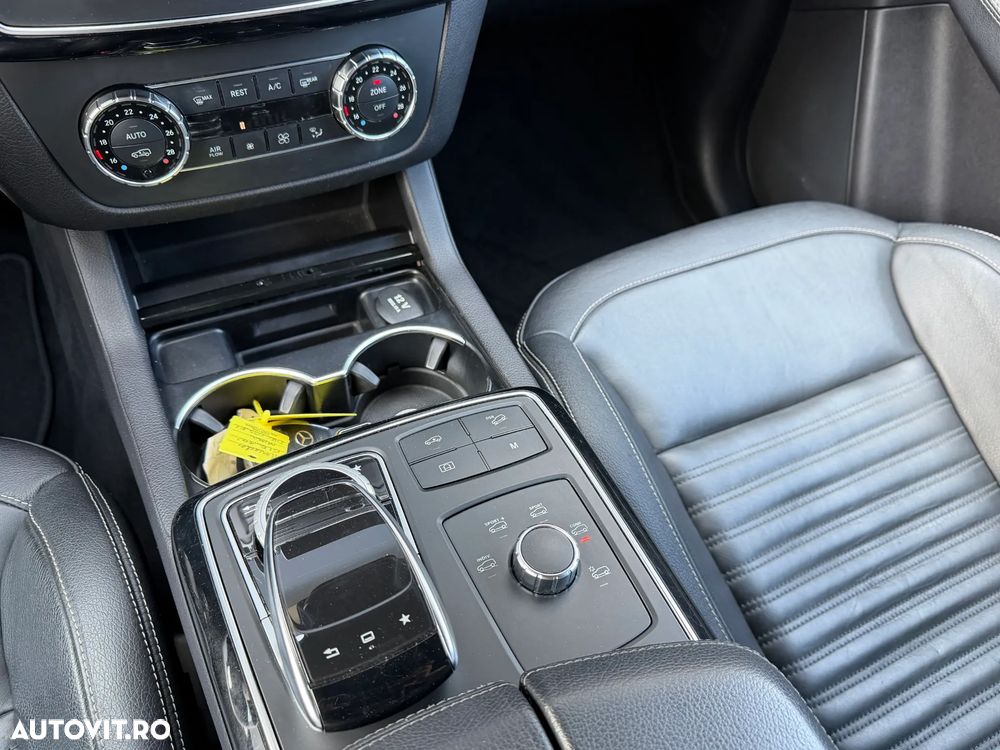 Mercedes-Benz GLE Coupe 400 4Matic 9G-TRONIC AMG Line - 26