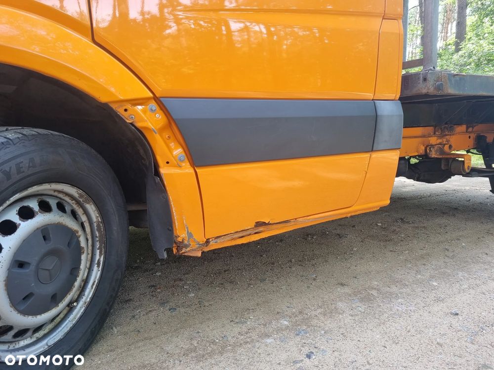 Mercedes-Benz Sprinter - 30