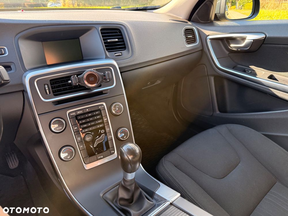 Volvo S60 - 15