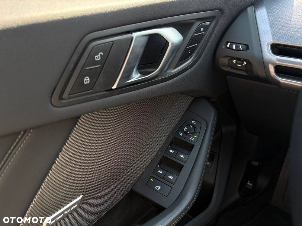 BMW Seria 1 - 18