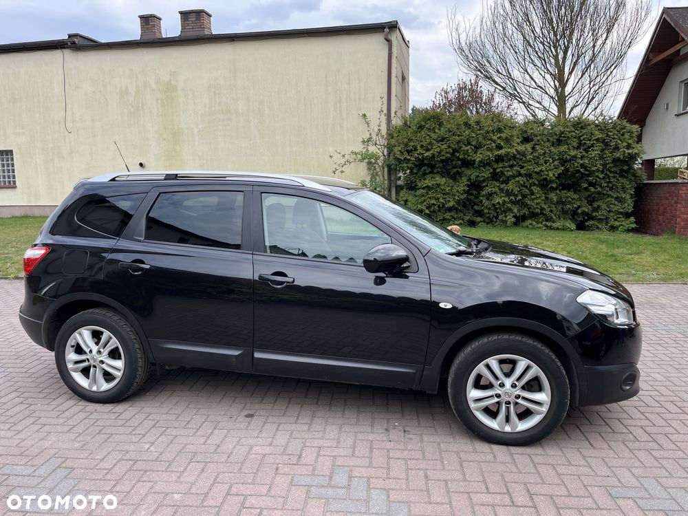 Nissan Qashqai+2 - 1