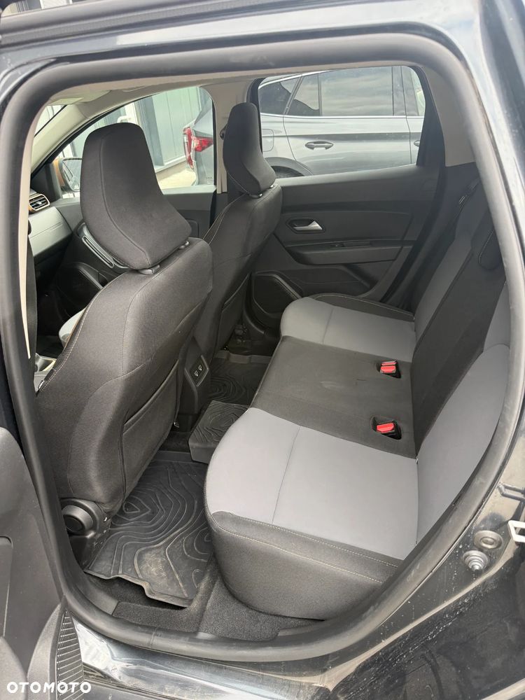 Dacia Duster 1.3 TCe Extreme 4WD - 13