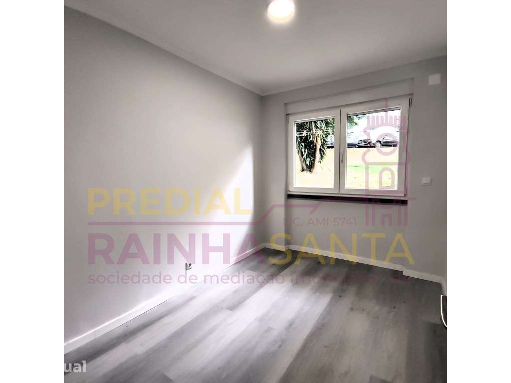 Apartamento T2 Remodelado em Benfica - Lisboa - Grande imagem: 4/11