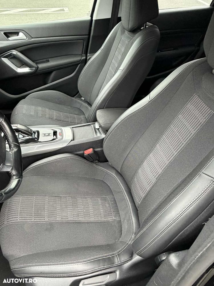 Peugeot 308 BlueHDi FAP 130 EAT8 Stop & Start Active Pack - 11