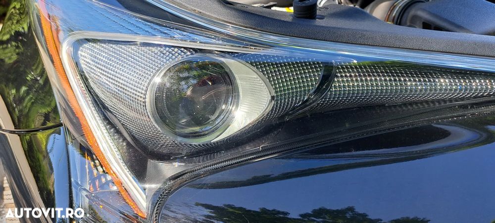 Toyota Prius Hybrid Comfort - 22