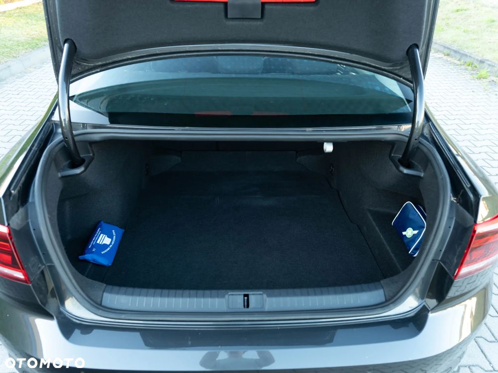 Volkswagen Passat 1.5 TSI EVO Business - 14