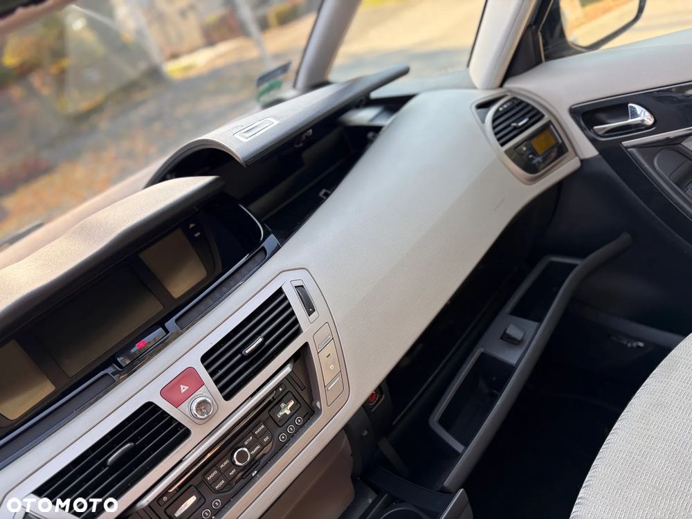 Citroën C4 Grand Picasso 2.0 HDi Exclusive MCP - 17
