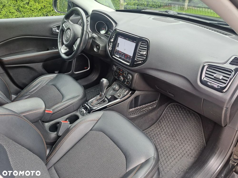 Jeep Compass 2.0 MultiJet Active Drive Automatik Limited - 22