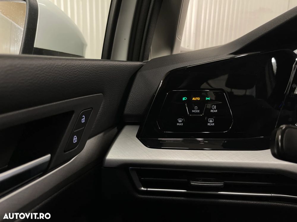 Volkswagen Golf 1.0 TSI Life - 21