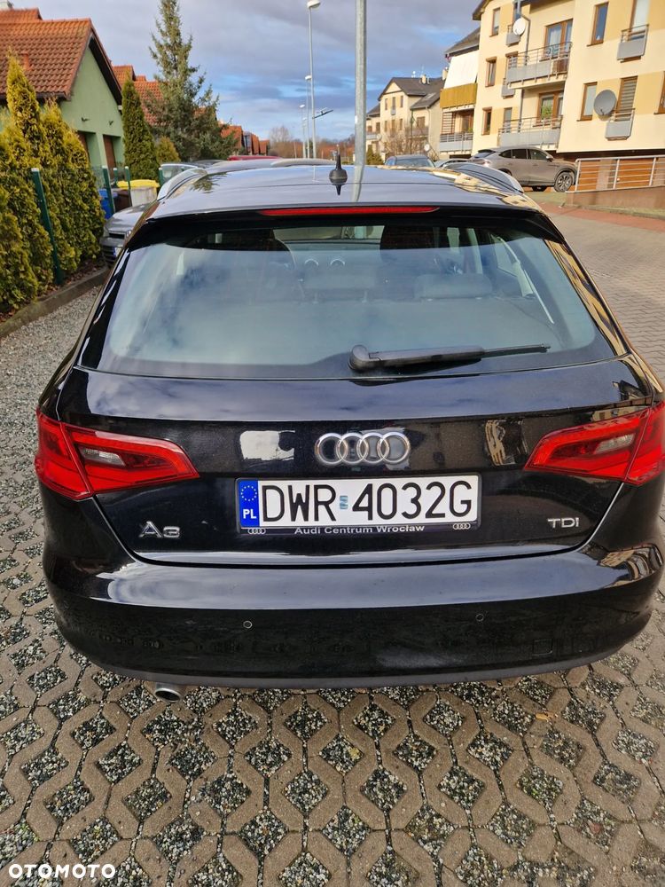 Audi A3 Sportback 1.6 TDI Attraction - 5