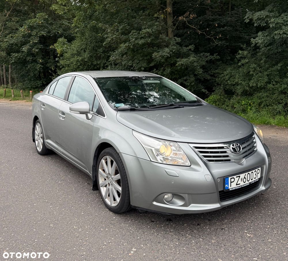 Toyota Avensis - 15