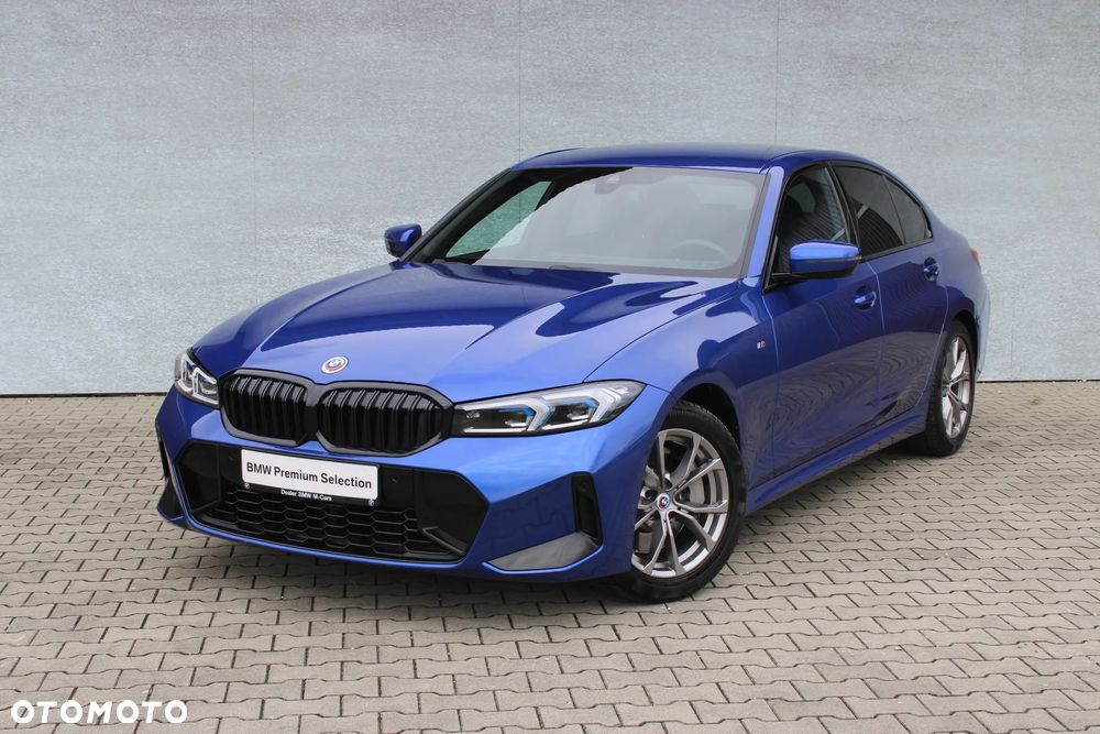 BMW Seria 3 330i xDrive M Sport sport - 3
