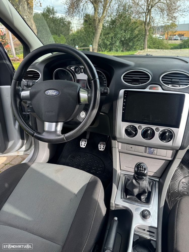 Ford Focus 1.6 TDCi Connection - 10