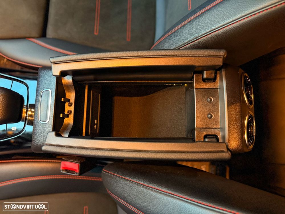 Mercedes-Benz A 35 AMG 4Matic - 45