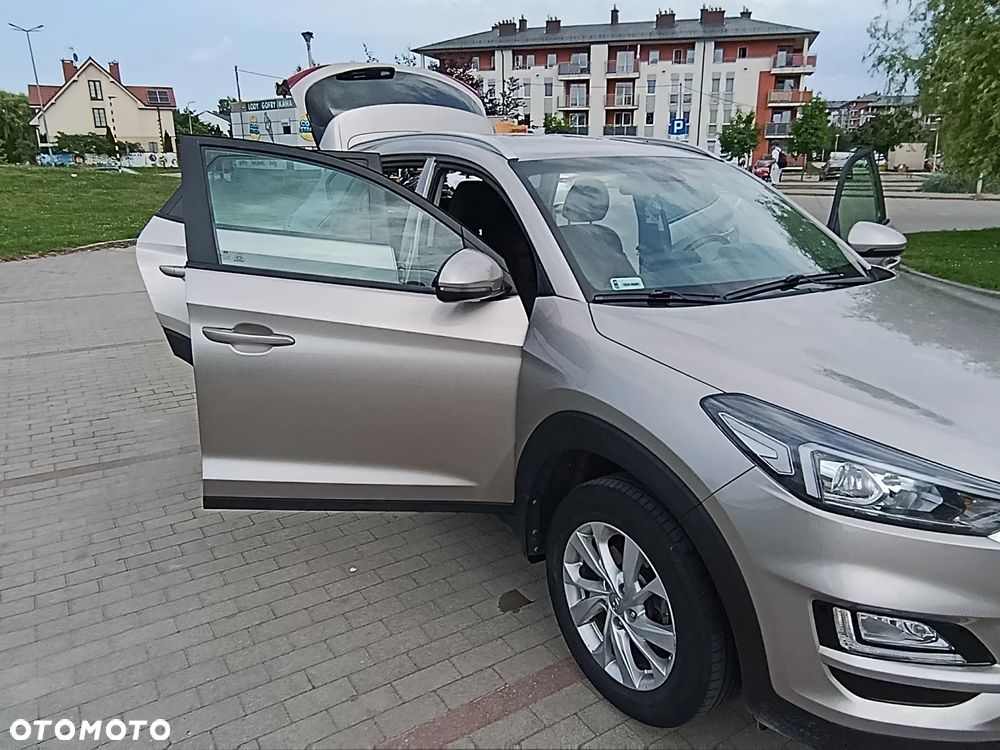 Hyundai Tucson 1.6 GDi Comfort 2WD - 26