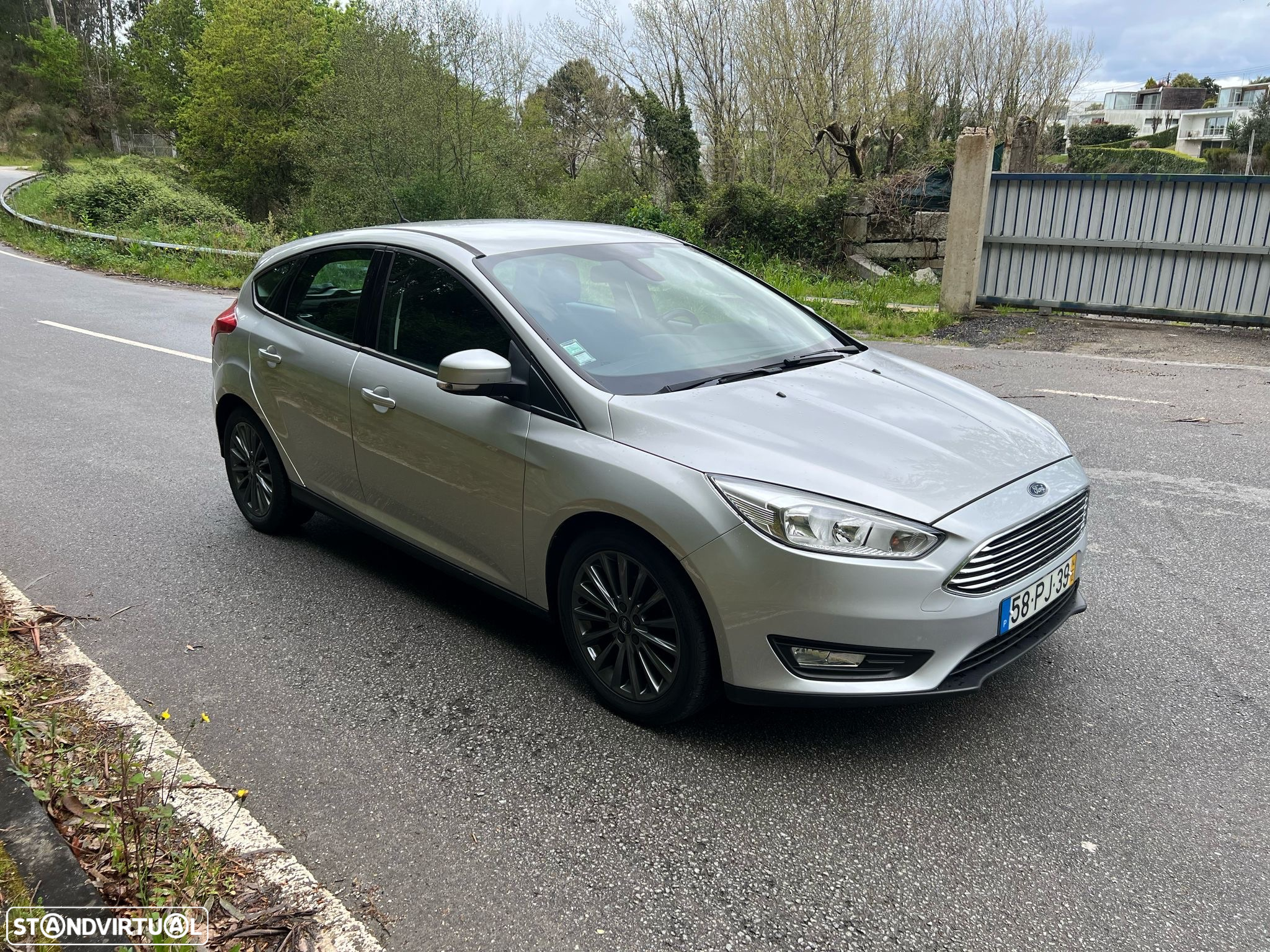 Ford Focus 1.5 TDCi Trend+ - 2