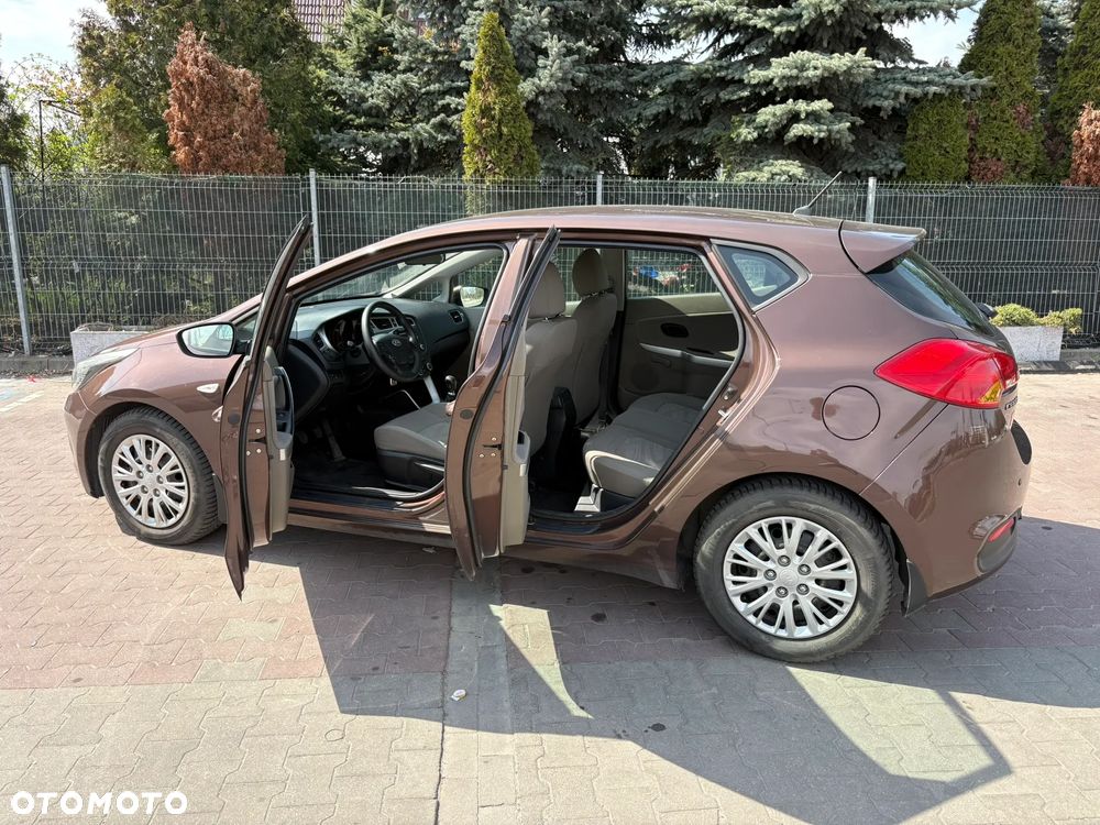Kia Ceed 1.6 GDI M - 9