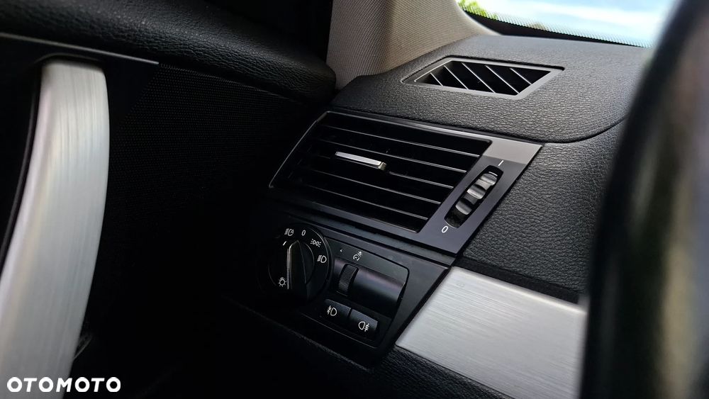 BMW X3 xDrive18d Limited Sport Edition - 29