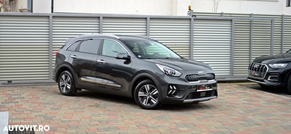 Kia Niro 1.6 GDI PHEV 2WD OPF Aut. Edition 7 - 12