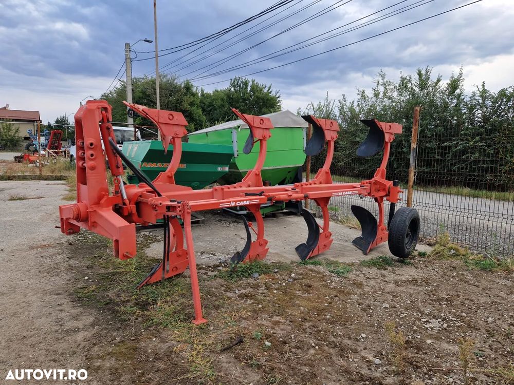 Case IH - 4