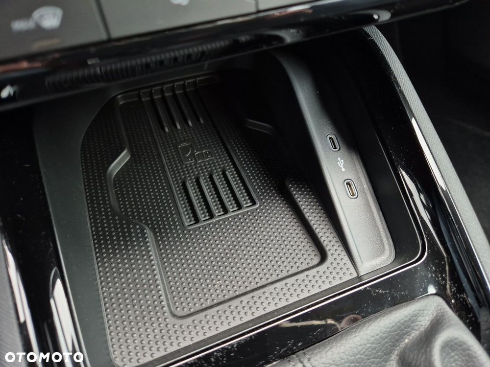Skoda Scala 1.0 TSI Edition 130 DSG - 35