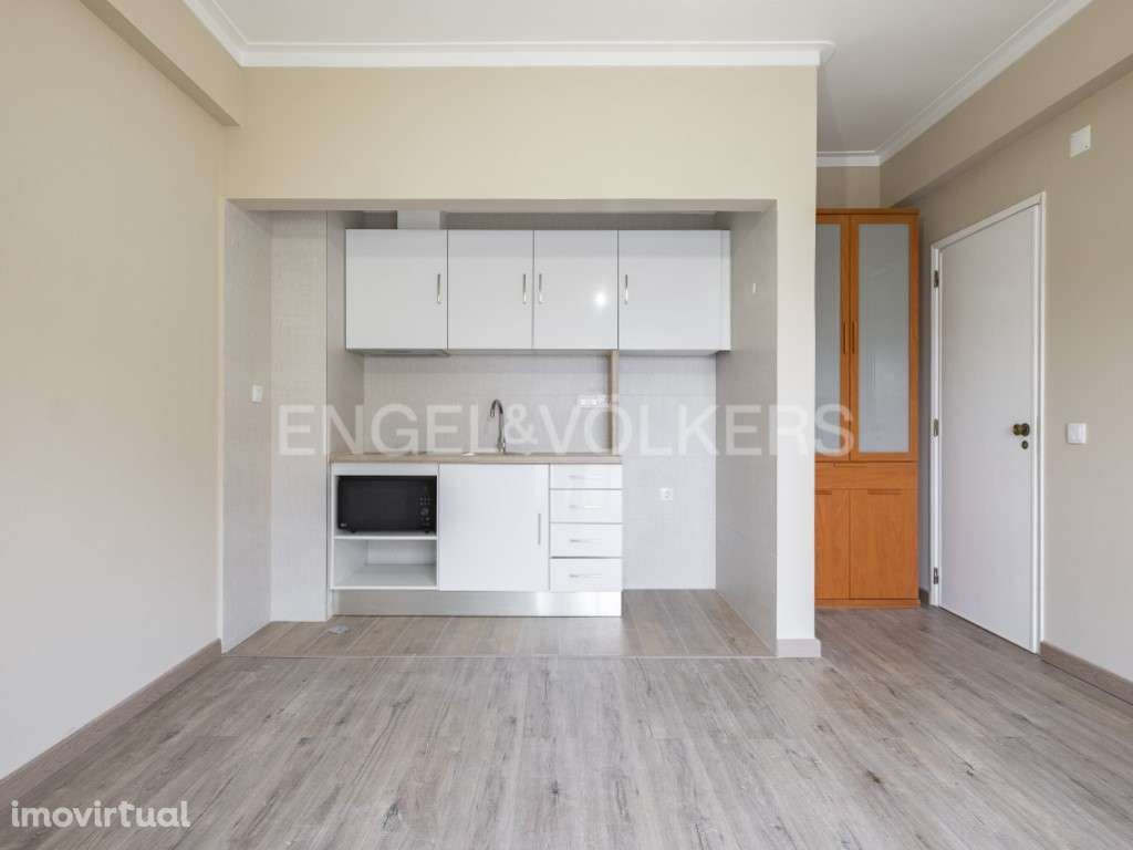 T1 Remodelado em Campo de Ourique - Grande imagem: 4/30