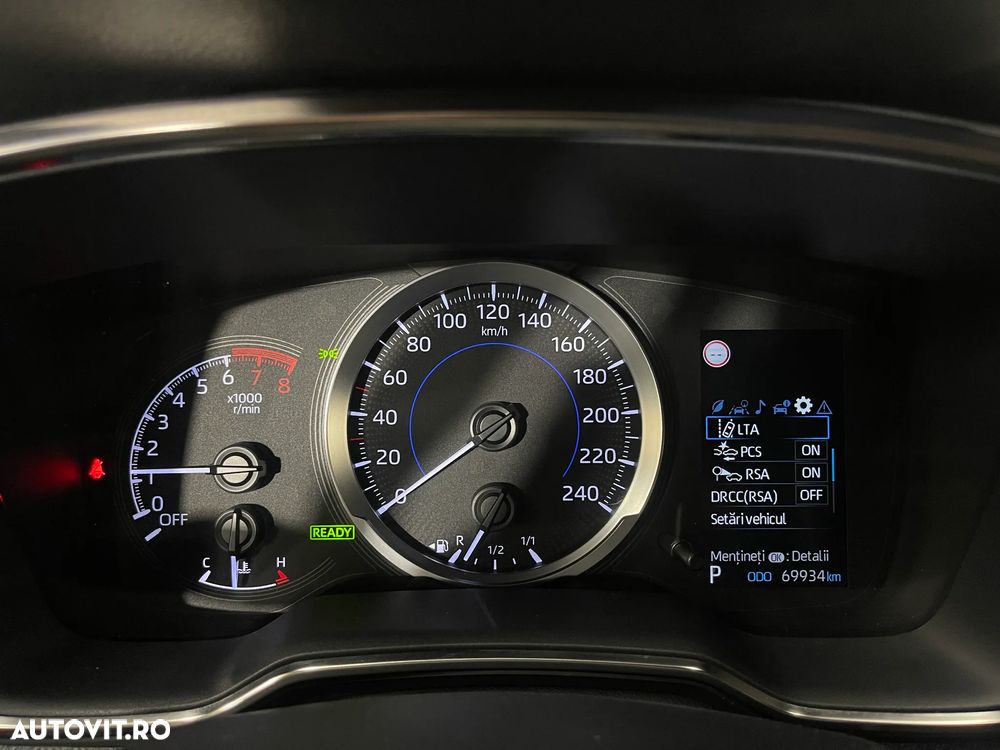 Toyota Corolla 2.0 HSD TS Exclusive - 24