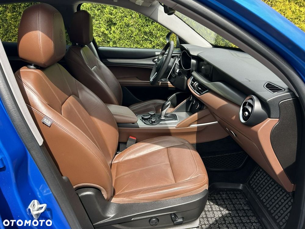 Alfa Romeo Stelvio 2.0 Turbo Executive Q4 - 7