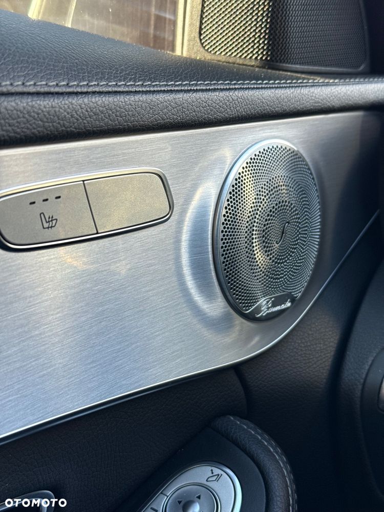 Mercedes-Benz Klasa C 250 7G-TRONIC - 26