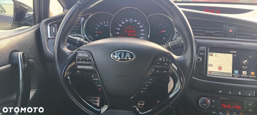Kia Ceed 1.6 CRDi 136 DCT ISG GT Line - 29